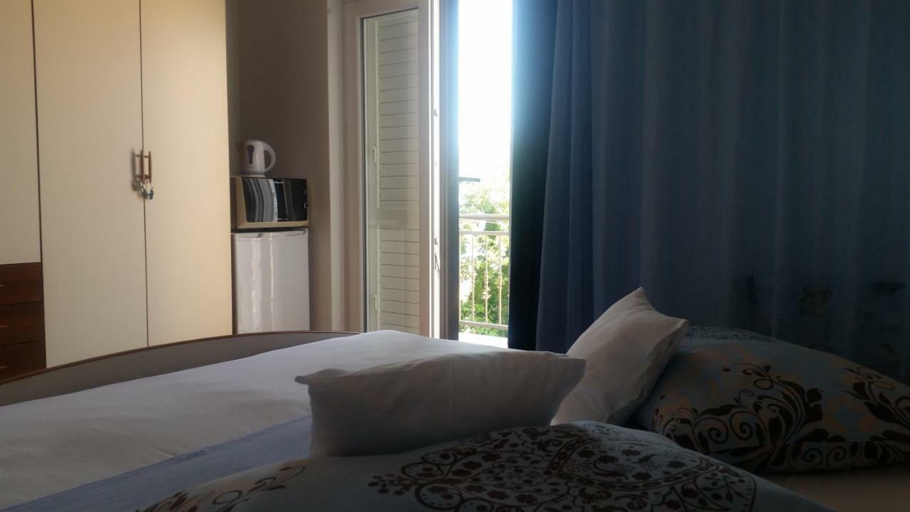 Rooms Raos Брела Екстер'єр фото